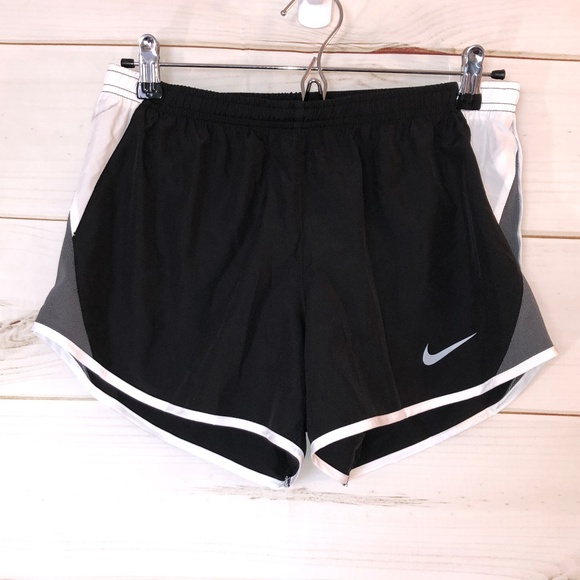 Nike Pants - NIKE Women's Dry 10K Running Shorts